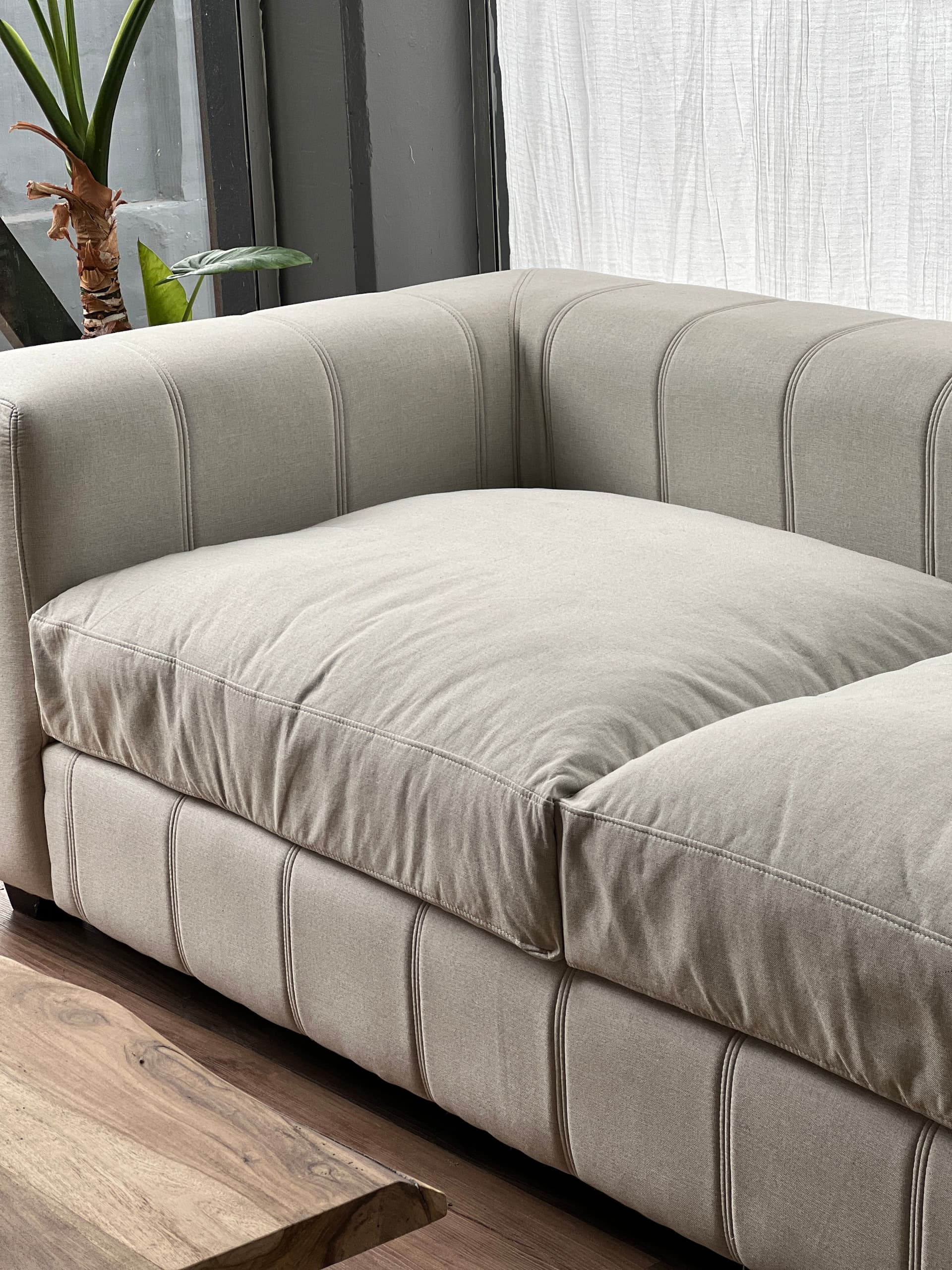 SOFA ONNA 