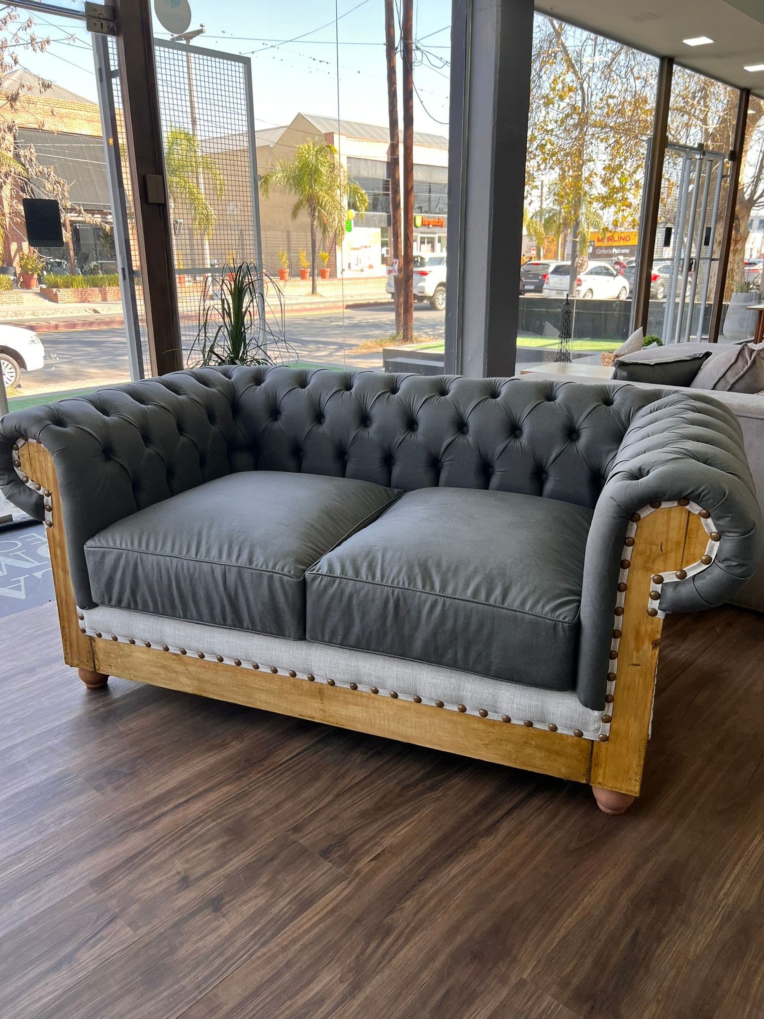 SOFA CHESTERFIELD CONSTRUCTOR 