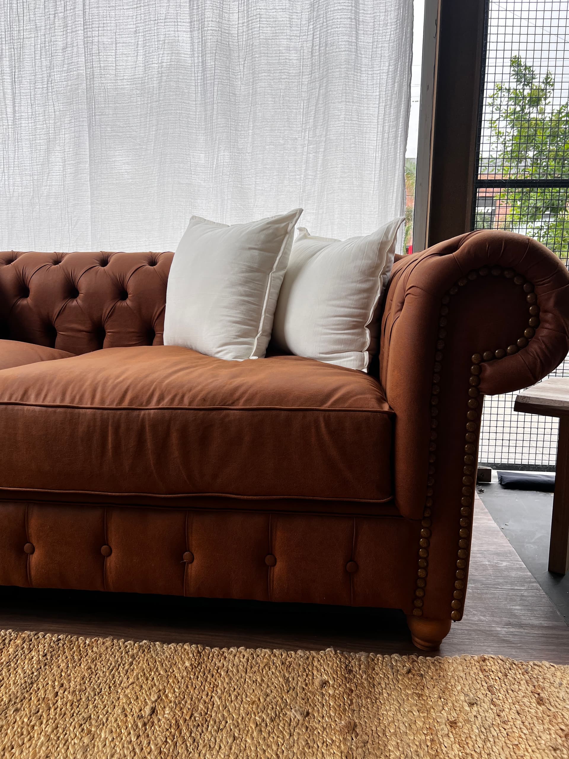 Imágen del producto SOFA CHESTERFIELD 